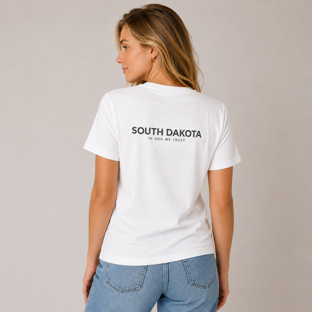 South Dakota All State In God We Trust Unisex Everyday Tee